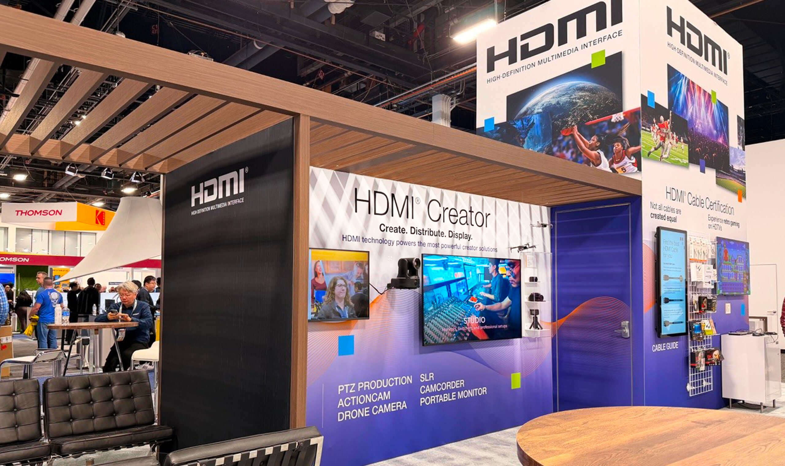 hdmi-ces-26-tradeshow-2